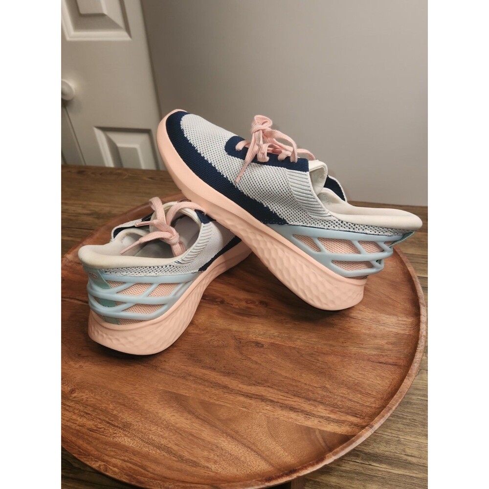Kizik Athens hands-free sneaker. Bahama colorway. US Sz Wom 7.5 & Men's 6. - Picture 2 of 16